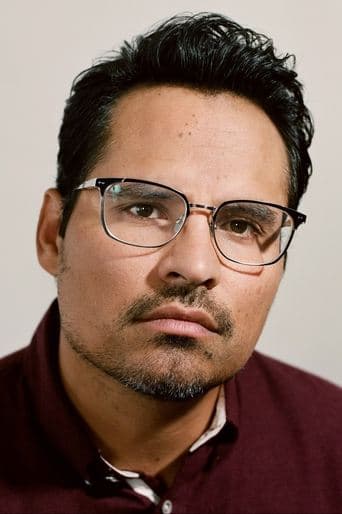 Foto de Michael Peña