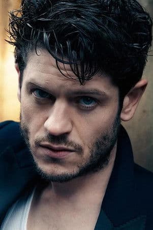 Foto de Iwan Rheon